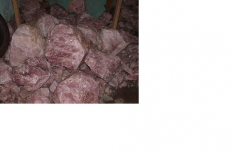 Thanh lý nguồn hàng đá thạch anh hồng giá sỉ Tiền giang