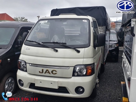 Xe tải JAC X125 tải trọng 1t25 thùng dài 3m2.