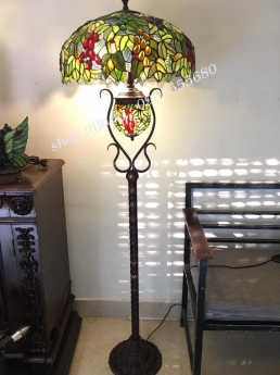 Đèn Sàn Tiffany Hai Thân Nho Mỹ