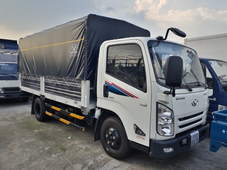 Xe tải IZ65 DoThanh 3.5 tấn động cơ ISUZU.