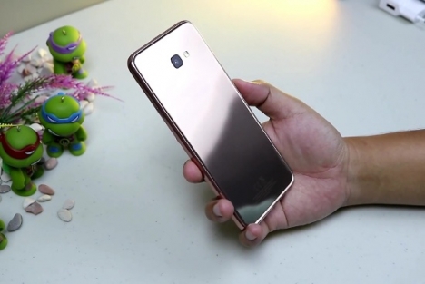 Samsung Galaxy J4 plus - chính hãng giá rẻ