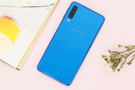Samsung Galaxy A7 2018 - Bão sale 12/12