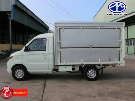 Xe tải KenBo 900kg thùng kín cánh dơi dài 2m6.