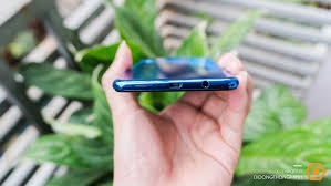 Giảm giá siêu sốc - Samsung Galaxy A7 128GB giá chỉ 6.990.000đ