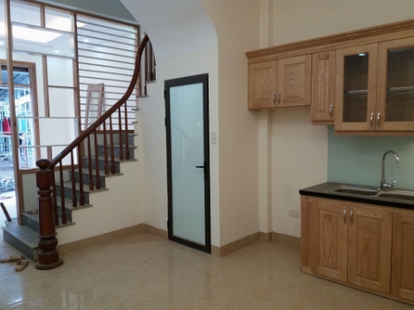 Cho thuê nhà Hoàng Hoa Thám full đồ 4 T*40m *15tr/tháng