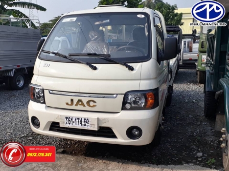 Xe tải nhẹ 1 tấn JAC X99 trả trước 40 triệu nhận xe ngay.