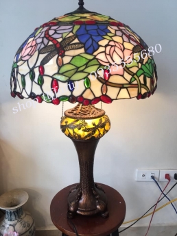 Đèn Bàn Tiffany Chuồn Chuồn Sen