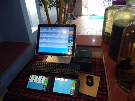 Lắp đặt máy tính tiền 2 màn hình cảm ứng trên toàn quốc