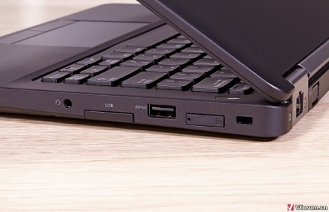 laptop dell latitude e5270 core i5 thế hệ 6 hàng xách tay mỹ về