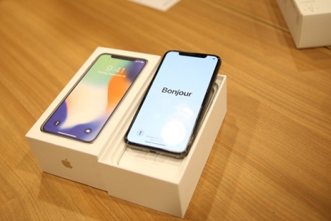 Tablet Plaza có bán iPHONE X 64GB giá siêu rẻ chỉ 16.190k