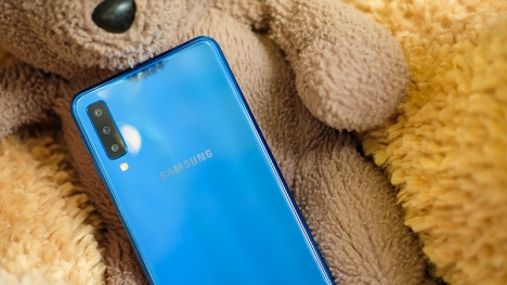 Ưu đãi lớn tại Tablet Plaza - Samsung Galaxy A7 2018 128GB