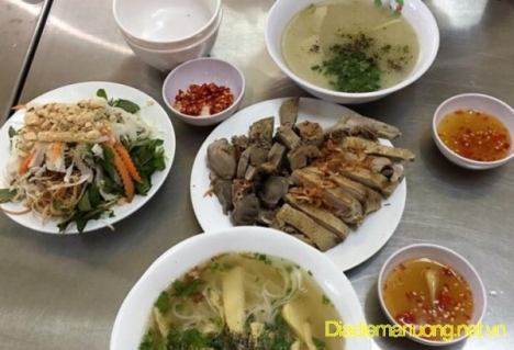 Quán Vịt Cỏ Ngon Quận Bình Thạnh