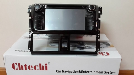 DVD theo xe TOYOTA VIOS | khuyến mãi camera lùi xịn