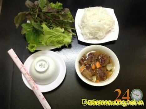 Quán Bún Chả Ngon Quận 1