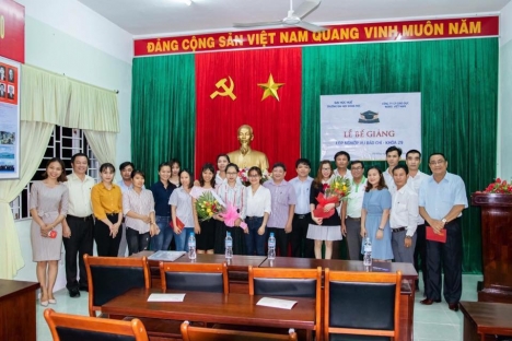Tuyển sinh lớp nghiệp vụ báo chí