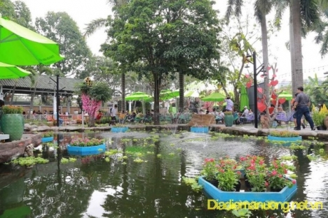 Cà Phê Sân Vườn Đẹp Hóc Môn