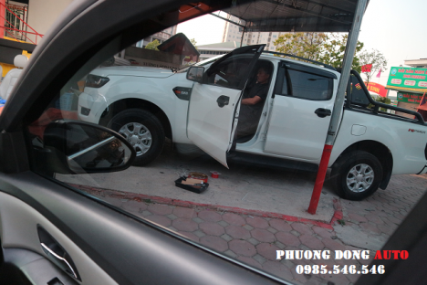 Dán phim cách nhiệt CLASSIS NISSAN NAVARA ( 100% Chính Hãng)