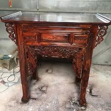Bàn thờ gia tiên, bàn thờ gỗ muồng giá rẻ chất lương cao