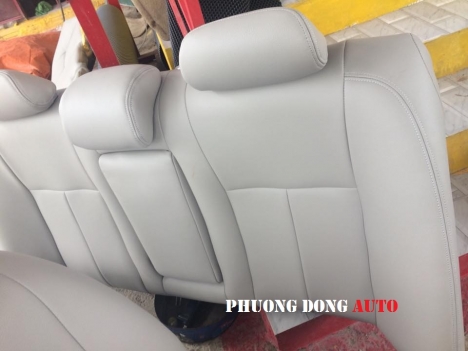 Bọc ghế da Singapore Toyota RAV4 | KM Sàn da và Dọn nội thất /