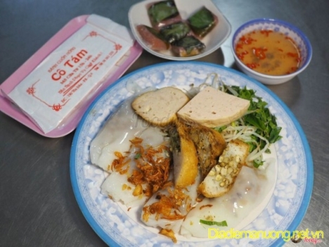 Quán Bánh Cuốn Nóng Ngon Quận 4