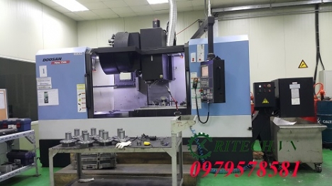 CHUYÊN SỬA UY TÍN MÁY CNC PHAY TIỆN DOOSAN CỦA HÀN QUỐC