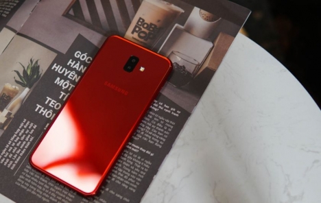 Tablet Plaza bán Samsung Galaxy J6 Plus giá siêu rẻ