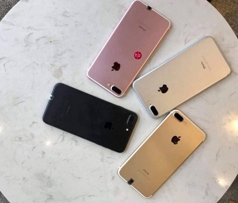 Bình dương bán 7 plus 256gb chỉ 10.590k - trả góp 0% lãi suất