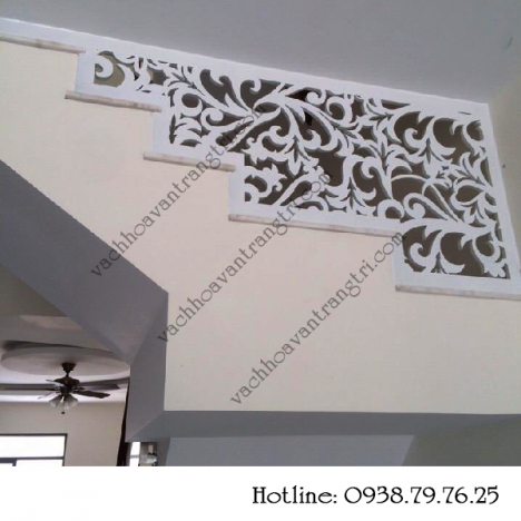 Thiết kế hiện đại cho vách ngăn cầu thang tam cấp đẹp