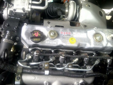 Xe tải HyunDai 7t3 thùng mui bạt dài 6m2 Ga  cơ.