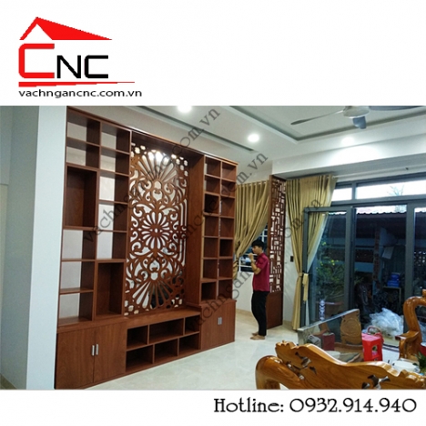 Nhà đẹp khi có vách ngăn phòng khách cnc kết hợp tủ kệ gỗ