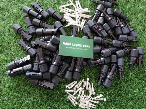 Jack nối cáp điện năng lượng mặt trời mc4