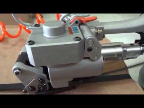 Máy đóng đai thùng bằng thép dùng khí nén