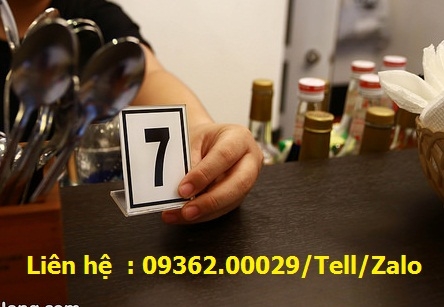 Biển số bàn mica- Nhận làm thẻ số để bàn theo yêu cầu