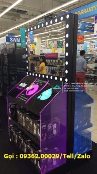 Kệ mica, kệ tài liệu, kệ đựng tờ rơi bằng mica để đất