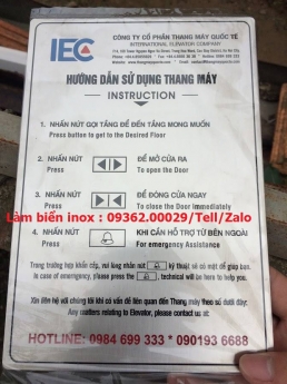 Biển hướng dẫn sử dụng thang máy bằng mica, inox
