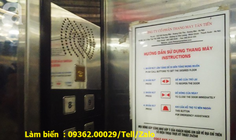 Biển hướng dẫn sử dụng thang máy bằng mica, inox