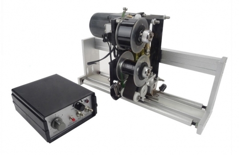 Máy indate gắn trên máy đóng gói nằm