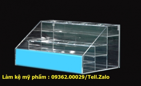 Làm kệ mỹ phẩm mica lấy luôn trong ngày giá rẻ