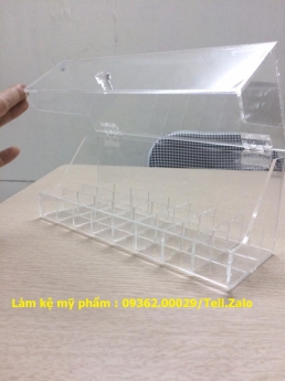 Làm kệ mỹ phẩm mica lấy luôn trong ngày giá rẻ