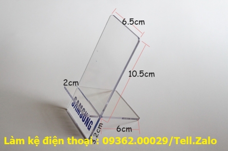 Các sản phẩm kệ trưng bày điện thoại bằng mica nhiều mẫu mã đa dạng