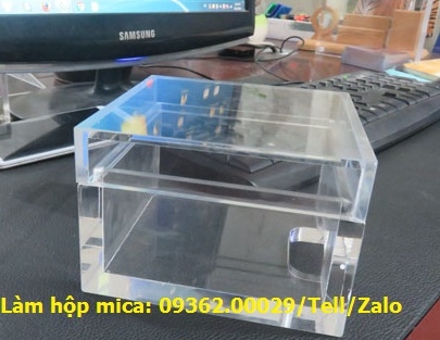 Gia công hộp chụp mica, hộp mica trưng bày sản phẩm bằng máy móc hiện đại lấy nhanh trong ngày