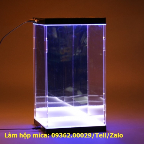 Gia công hộp chụp mica, hộp mica trưng bày sản phẩm bằng máy móc hiện đại lấy nhanh trong ngày