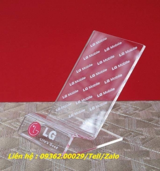 Các sản phẩm kệ trưng bày điện thoại bằng mica nhiều mẫu mã đa dạng