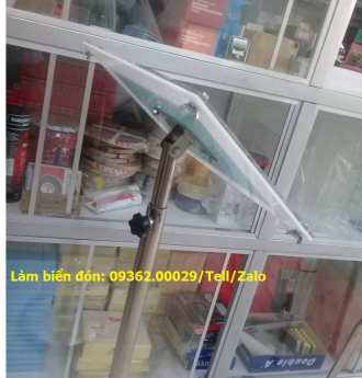 Bán các loại biển đón sân bay, biển cầm tay đón khách có sẵn