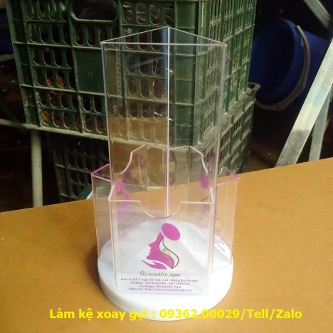 Sản phẩm khay mica đựng tờ rơi, kệ xoay mica 3 mặt