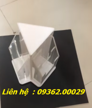 Sản phẩm khay mica đựng tờ rơi, kệ xoay mica 3 mặt