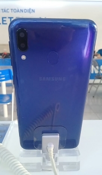 Samsung A50 hỗ trợ trả góp 0    % tại tabletplaza bd!