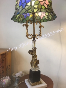 Đèn Tiffany Hoa Đậu Châu Âu