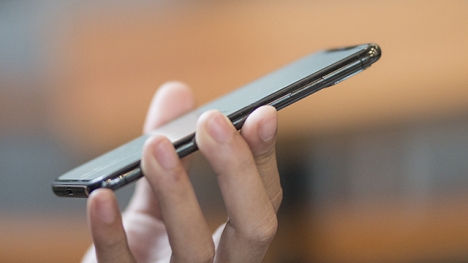 Tablet Plaza bán Iphone X 64GB siêu rẻ