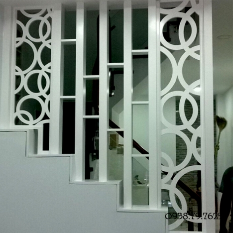 Nội thất nên chọn cầu thang bằng lam gỗ cnc trang trí đẹp